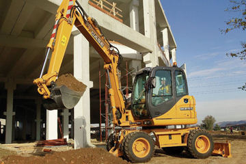 凯斯 WX95轮式挖掘机