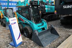 山河智能 SWL2820滑移装载机 