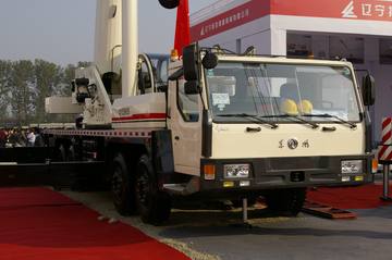 抚挖重工 55吨 全液压汽车起重机(QY55N5S)