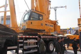 徐工 汽车起重机&nbsp;吊车外观                                                图片