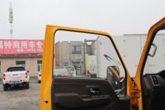 江铃 新款顺达窄体 116马力 3.265米双排栏板轻卡(国六)(JX1041TSG26)