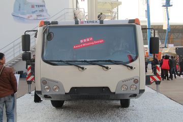 特雷克斯 汽车起重机&nbsp;吊车图片