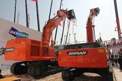 斗山 DX345LC履带式挖掘机 斗山 DX345LC履带式挖掘机