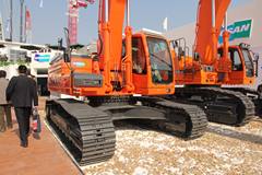 斗山 DX345LC履带式挖掘机 斗山 DX345LC履带式挖掘机