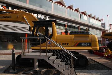 柳工 CLG939DH履带式液压挖掘机