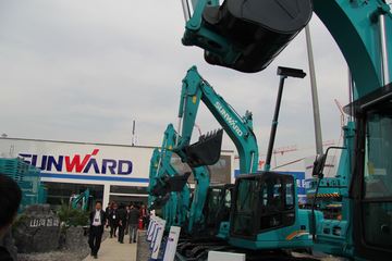 山河智能 SWE230E中型履带液压挖掘机