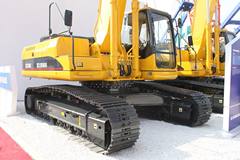 中联 ZE330履带式挖掘机