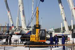 中联 ZE85E履带式挖掘机