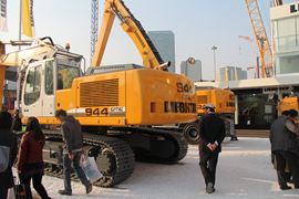 利勃海尔 履带挖掘机&nbsp;挖掘机外观图片