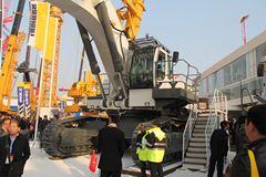 利勃海尔 R984C履带式挖掘机