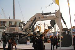 利勃海尔 R984C履带式挖掘机