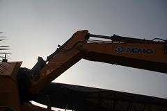 徐工 XE1300C履带液压挖掘机