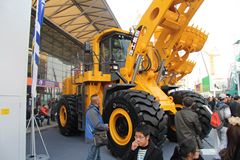 徐工 LW1200K轮式装载机