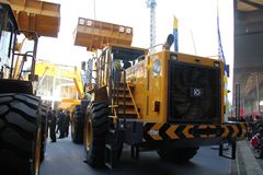 徐工 LW1200K轮式装载机