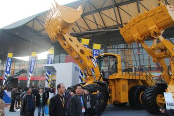 徐工 LW1200K轮式装载机