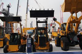 常林 挖掘装载机&nbsp;装载机外观图片