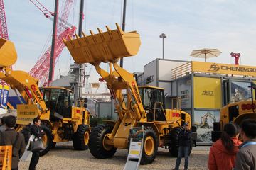 成工 CG956H装载机