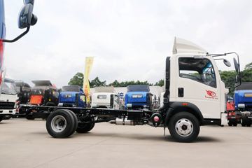 �й�����HOWO ׷�� ����� 116���� 4.165�׵��������ῨͼƬ