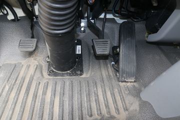 �й�����HOWO ׷�� ����� 116���� 4.165�׵��������ῨͼƬ