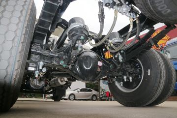 �й�����HOWO ׷�� ����� 116���� 4.165�׵��������ῨͼƬ