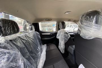 ʮ S 2019 캽  2.5T 150  ˫Ƥ()ͼƬ