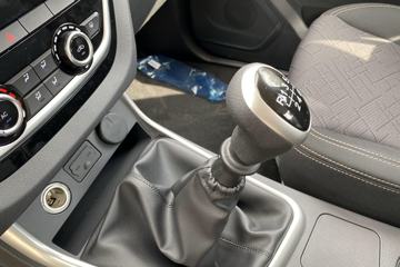 ʮ S 2019 캽  2.5T 150  ˫Ƥ()ͼƬ