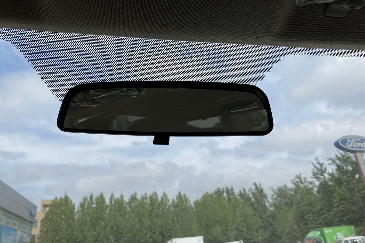 ʮ S 2019 캽  2.5T 150  ˫Ƥ()ʻ                                               