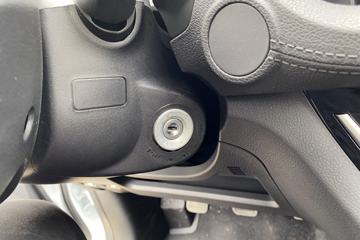 ʮ S 2019 캽  2.5T 150  ˫Ƥ()ͼƬ