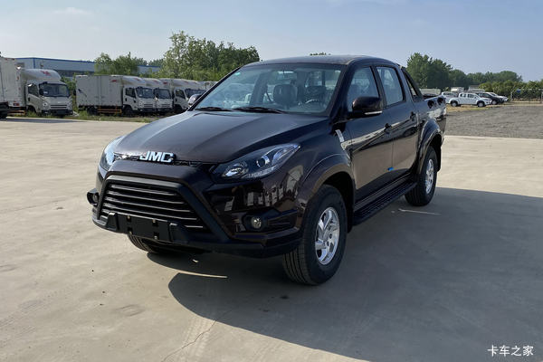 江铃 域虎5 2019款 进取款 2.0T柴油 141马力 手动 两驱 标轴距双排皮卡