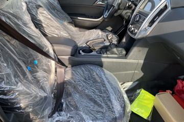 ���� ��5 2019�� ��ȡ�� 2.0T���� 141���� �ֶ� ���� �����˫��Ƥ��ͼƬ