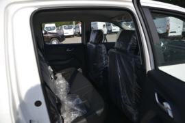 域虎5&nbsp;皮卡驾驶室                                               图片