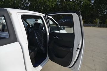 ���� ��5 2019�� ����� 2.0T���� 141���� �ֶ� ���� �����˫��Ƥ��ͼƬ