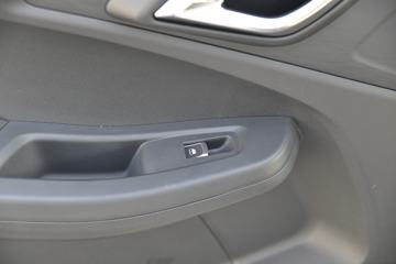 ���� ��5 2019�� ����� 2.0T���� 141���� �ֶ� ���� �����˫��Ƥ��ͼƬ