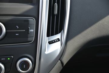 ���� ��5 2019�� ����� 2.0T���� 141���� �ֶ� ���� �����˫��Ƥ��ͼƬ