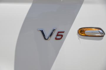 �ƿ�ŷ�� V5 1.6L 105���� ����/CNG 3.61�׵�������΢��(����)ͼƬ