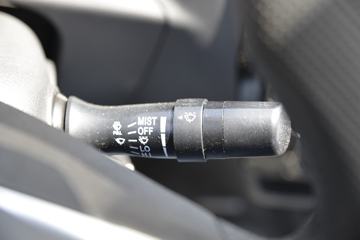 �ƿ�ŷ�� V5 1.6L 105���� ����/CNG 3.61�׵�������΢��(����)ͼƬ