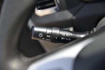 �ƿ�ŷ�� V5 1.6L 105���� ����/CNG 3.61�׵�������΢��(����)ͼƬ