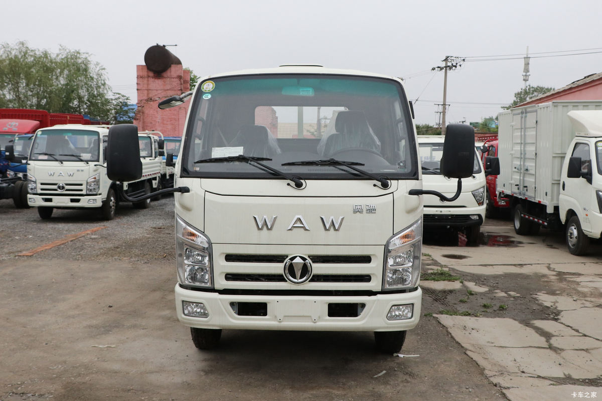 飞碟奥驰 X3系列 165马力 4X2 5.26米自卸车