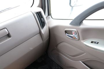  ŷS3ϵ Чݿ˰ 156 5.25ŰῨ(BJ1128VGJED-B1)ͼƬ