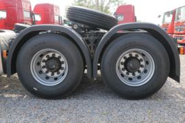 华神T7&nbsp;牵引车底盘                                                图片