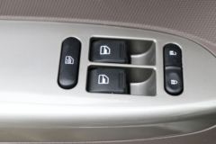 福田 欧马可S3系 高效快递快运版 156马力 5.25米排半栏板轻卡(BJ1128VGJED-B1)