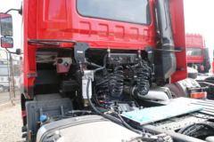 东风华神 T7重卡 质领版 460马力 6X4 牵引车(EQ4250VFV)