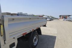 唐骏欧铃 赛菱F3-1 1.2L 91马力 汽油 2.56米双排栏板微卡(国六)(ZB1020ASC3L)
