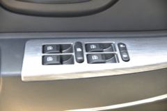 唐骏欧铃 V5系列 112马力 3.01米双排栏板轻卡(国六)(ZB1033VSD5L)