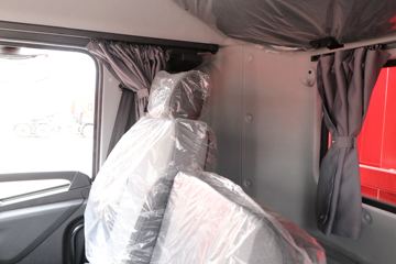 ó KR 245 4X2 6.75Űդʽػ(DFH5180CCYEX3)ͼƬ