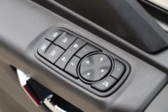 东风商用车 天锦KR 245马力 4X2 6.75米排半仓栅式载货车(DFH5180CCYEX3) 东风商用车 天锦KR 245马力 4X2 6.75米排半仓栅式载货车(DFH5180CCYEX3)