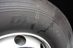 广汽日野 700系列重卡 380马力 6X4 牵引车(YC4251SS2PK)