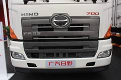 广汽日野 700系列重卡 380马力 6X4 牵引车(YC4251SS2PK)