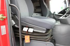 北奔V3&nbsp;牵引车驾驶室                                               图片