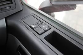 北奔V3&nbsp;牵引车驾驶室                                               图片